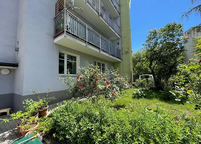 아파트 Old Town Nest